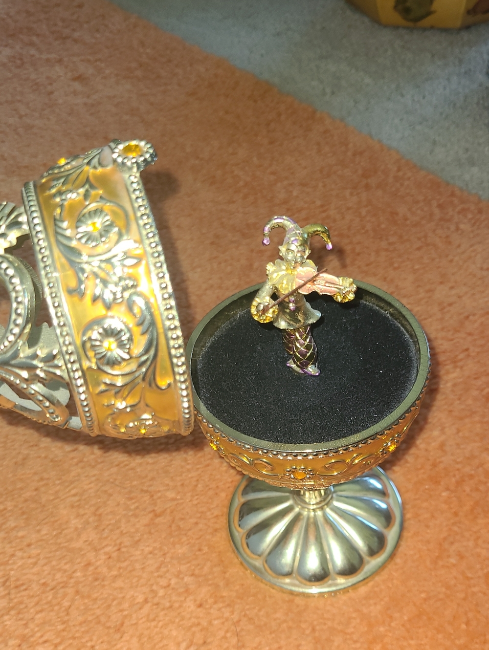 Jester Music Box Ring Holder